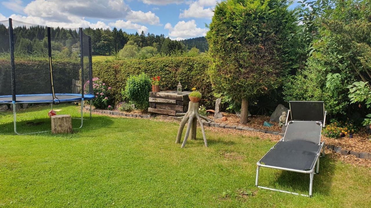 Monis Gemuetliche Ferienwohnungen Suhl Exterior foto