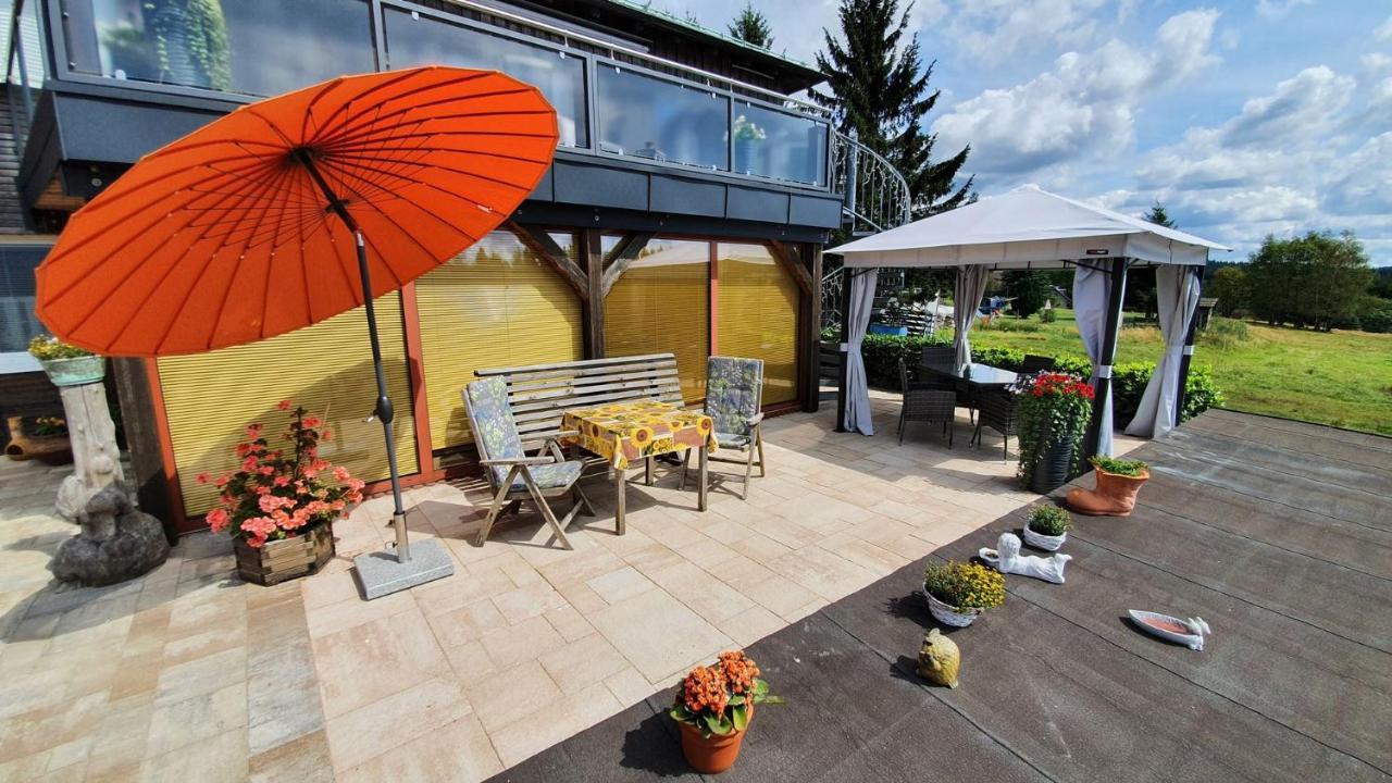 Monis Gemuetliche Ferienwohnungen Suhl Exterior foto